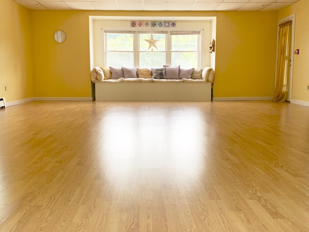  Yoga Room