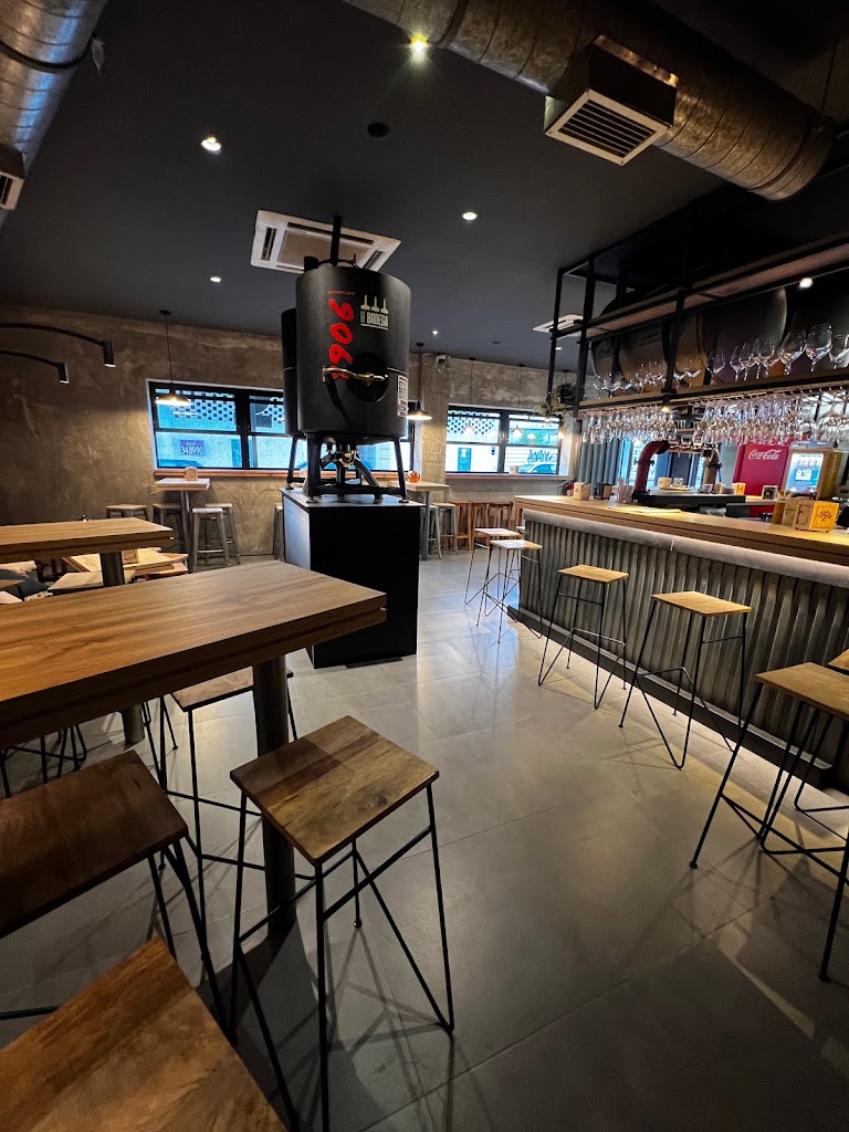 PINZAS pinchos & tapas (Colleo con pinzas) — Ambiente