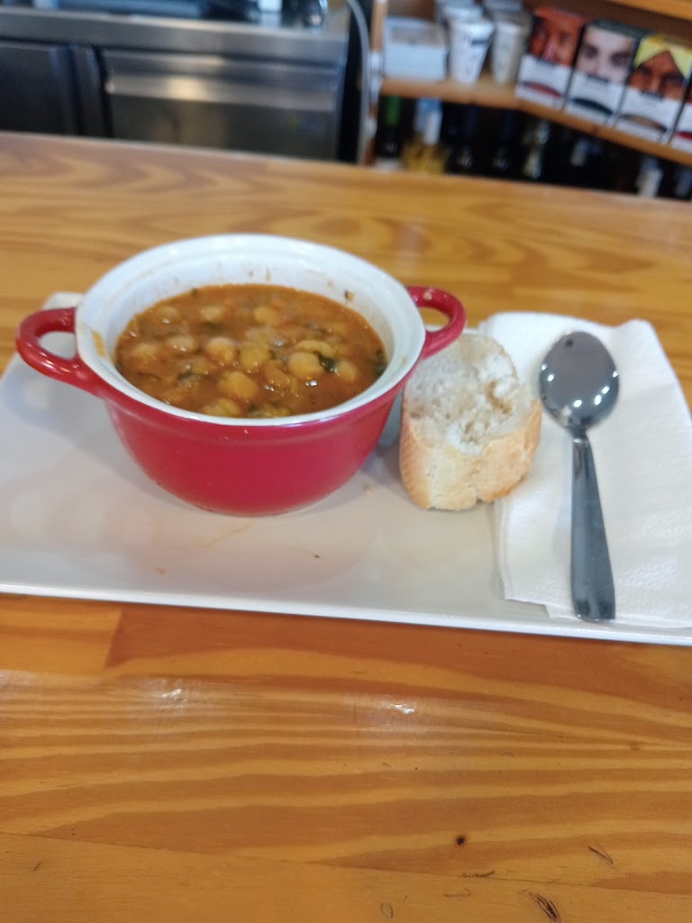 La Terraza De Tays — Comida y bebida