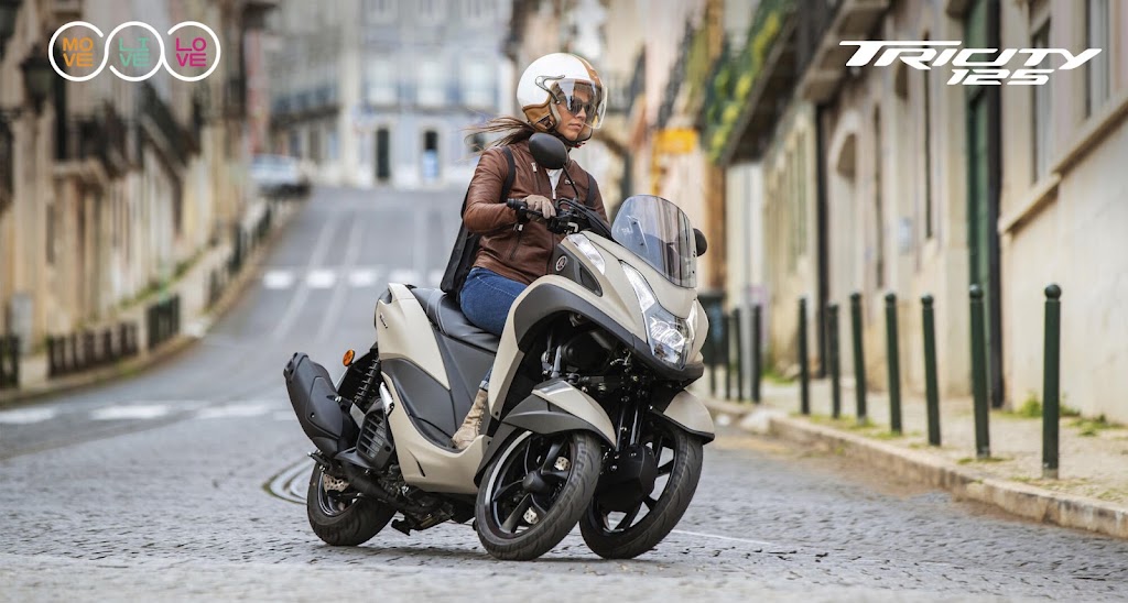 Flick Moto - Concesionario Yamaha — Casco de motocicleta