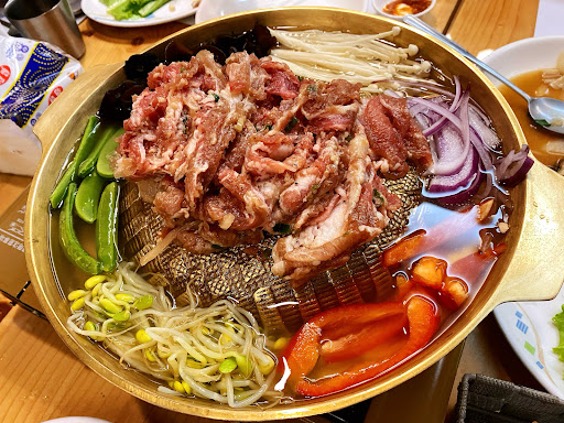 韓國料理東春館 的照片