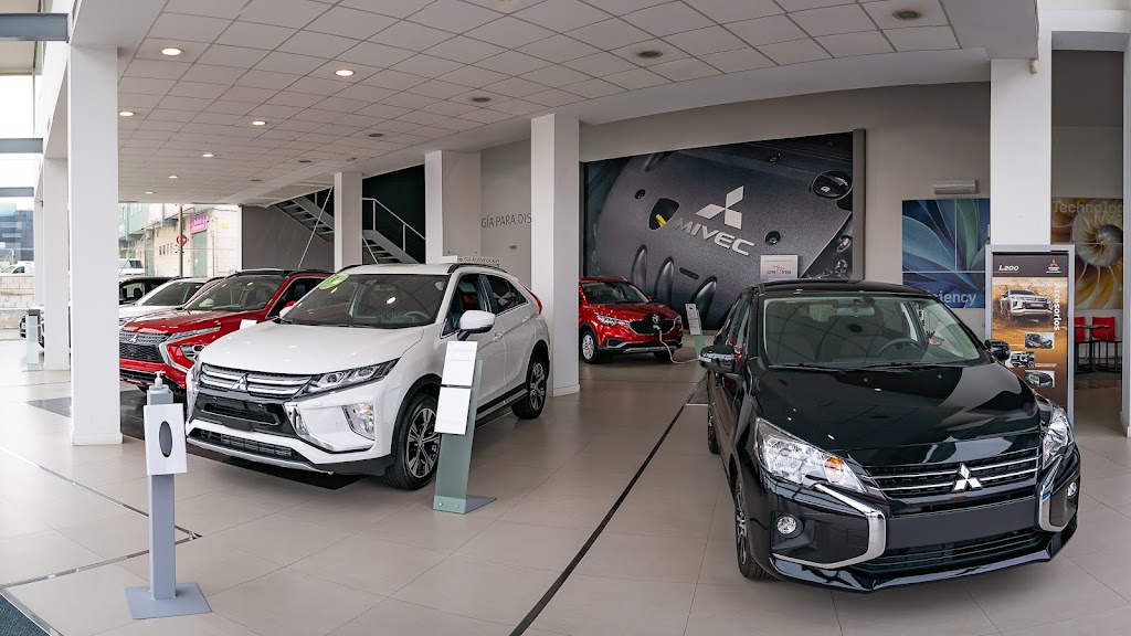 Mitsubishi Gil Automocion — Interior
