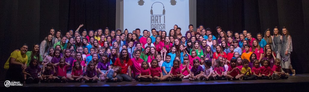 Art i Dansa d'Oliva * Escuela de Baile