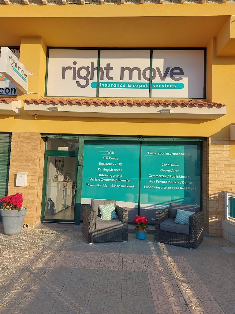 RIGHT MOVE CAR HIRE
