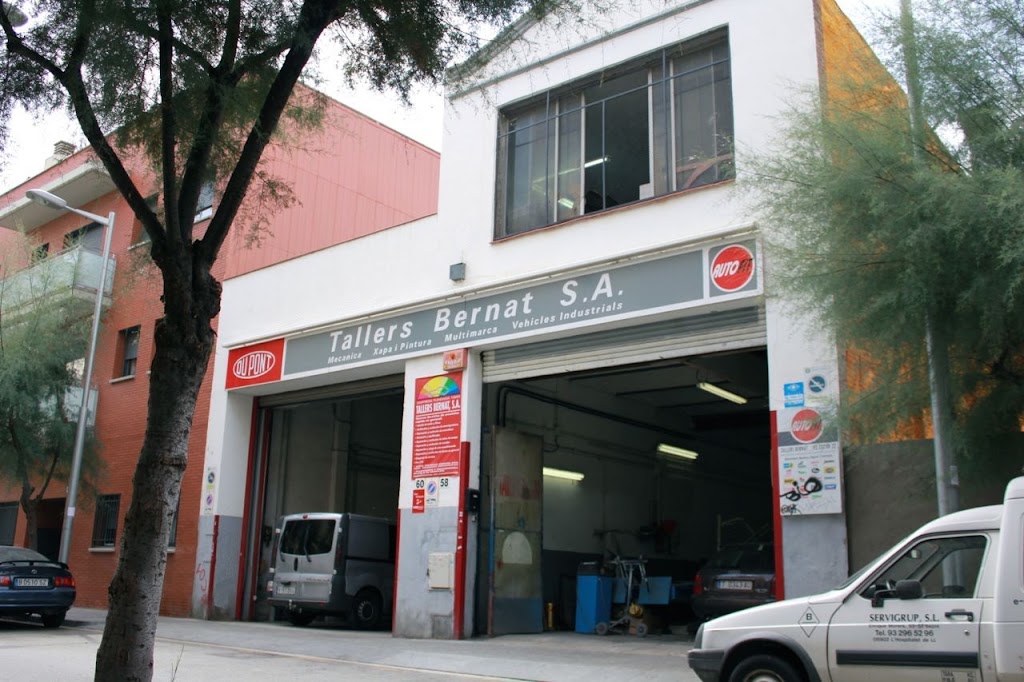 Talleres Bernat — Exterior