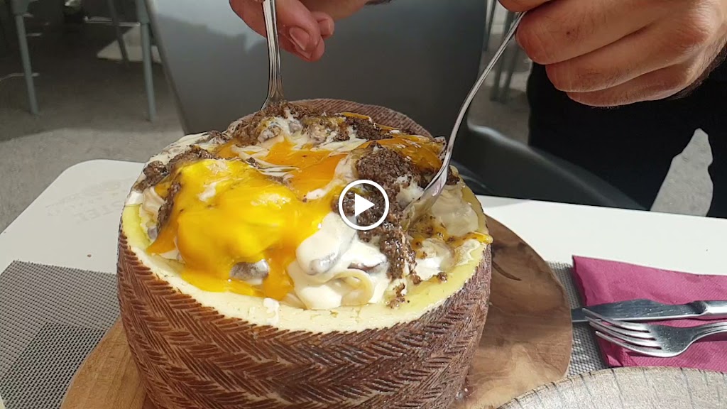 Restaurante Villa — Videos
