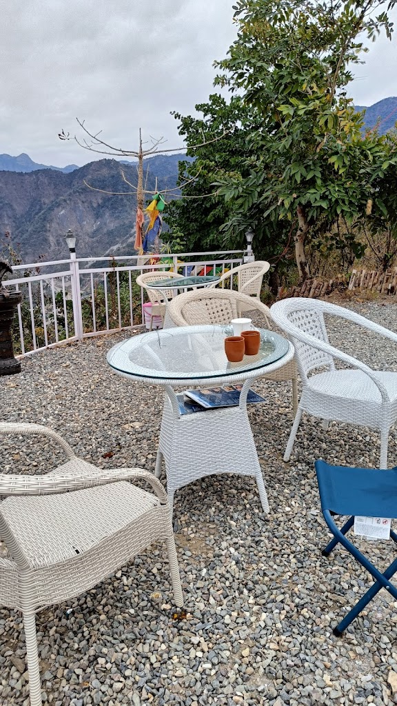 Blissview Retreat Cafe Camping Dwara