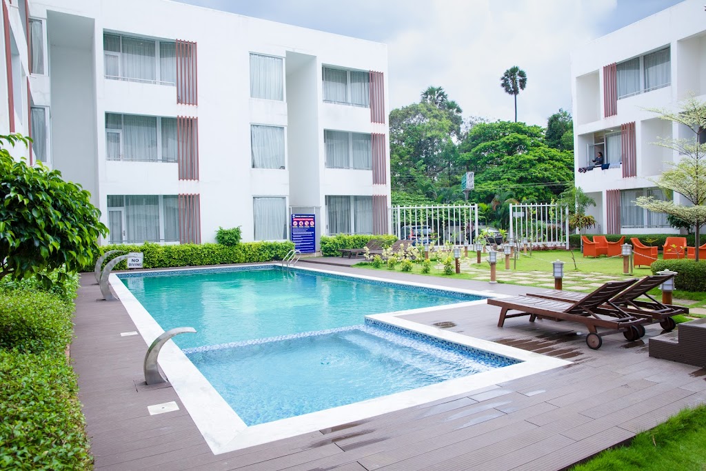 Saaral Resorts Courtallam