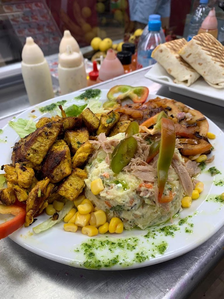 Restaurante Tanger — Comida y bebida