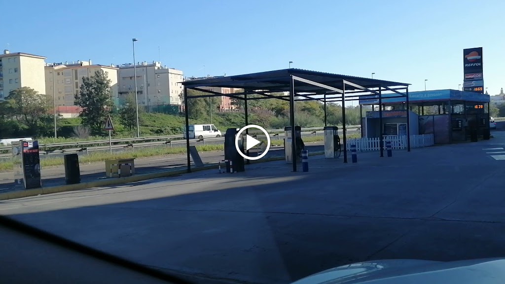 Estacion de Servicio Repsol — Videos