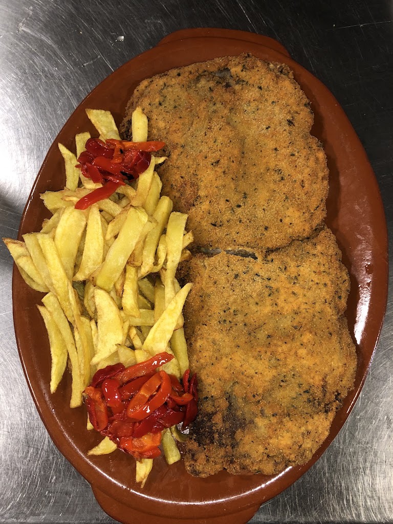 Parrilla La Lena Santander — Comida y bebida