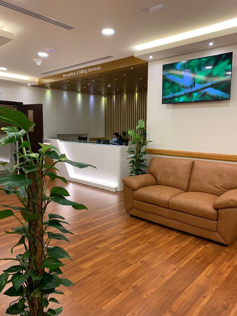 Dr K R Sathish Cataract Surgeon Ophthalmologist