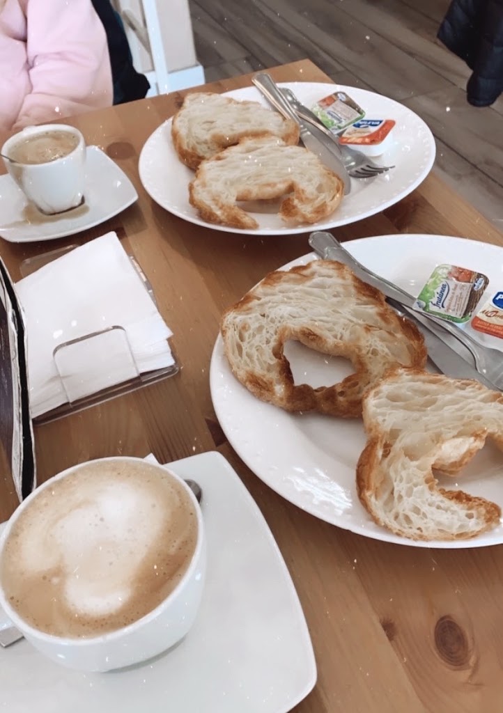 Tata Home — Cafe