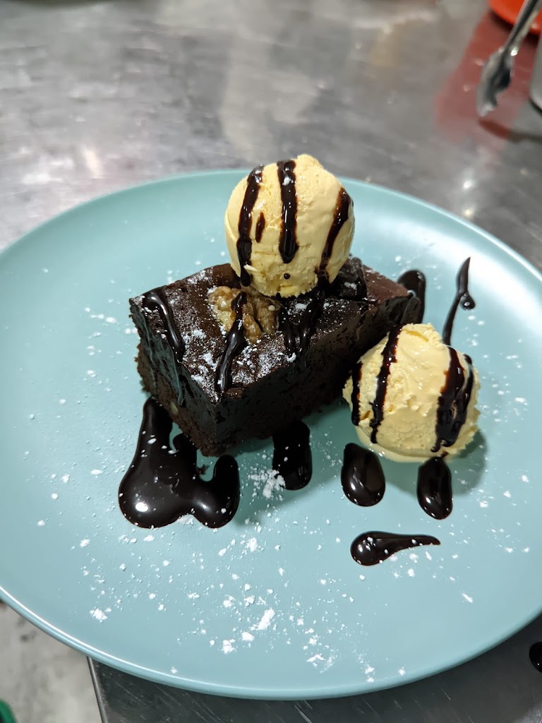 La Casa de Mama Bar Restaurante — Comida y bebida