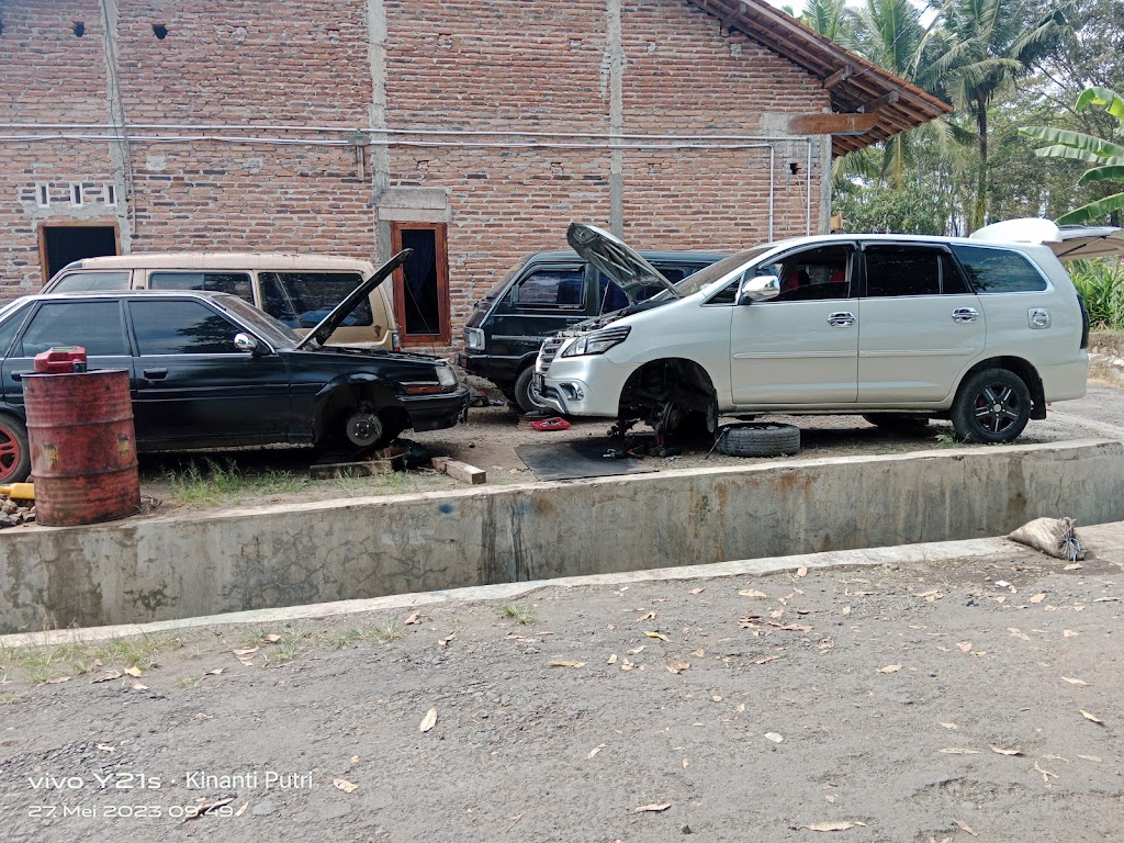 Bengkel Mobil Mas Jal
