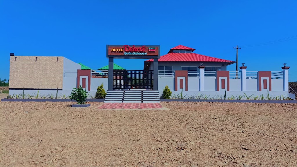 Deluxe Family Garden Restaurant