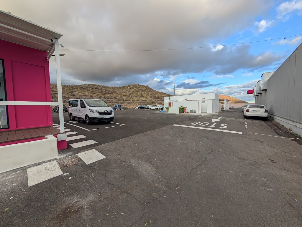 ClickRent Tenerife Sur | Alquiler de Coches y Furgonetas