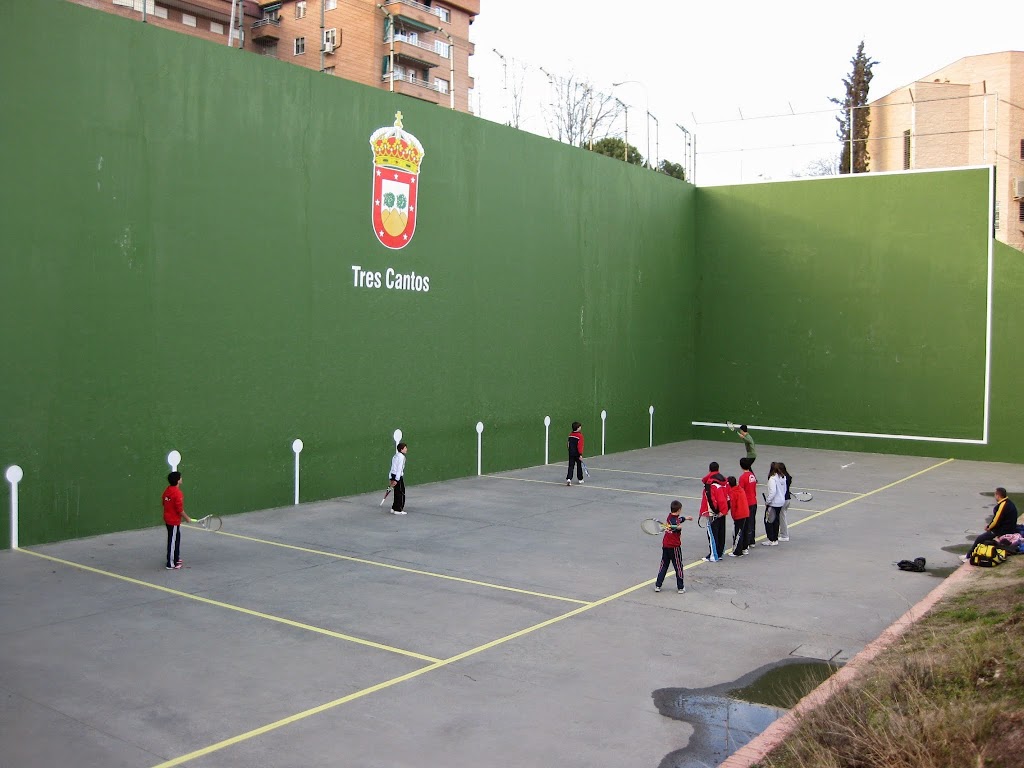 Fronton Jose Luis Alvarez Santaolalla * Tres Cantos