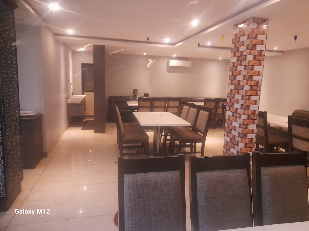 Ss Paradise Family Restaurant