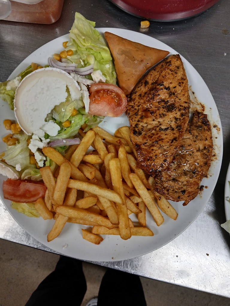 BONHEUR BAR RESTAURANT — Papas fritas