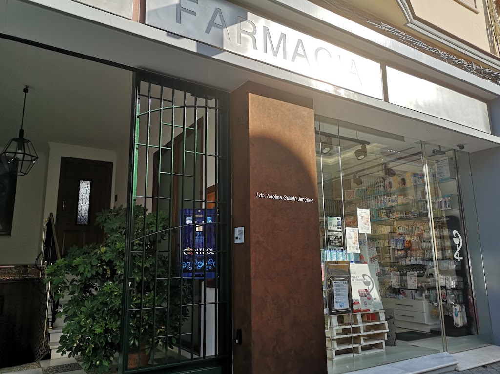 FARMACIA GUILLEN C.B.