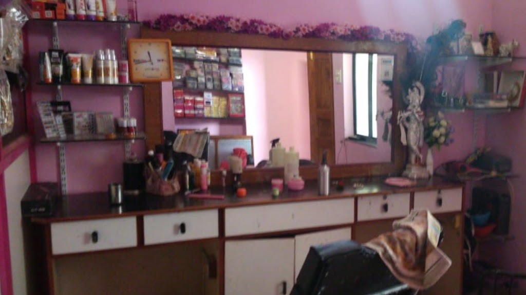 Vaishnavi Beauty Parlor