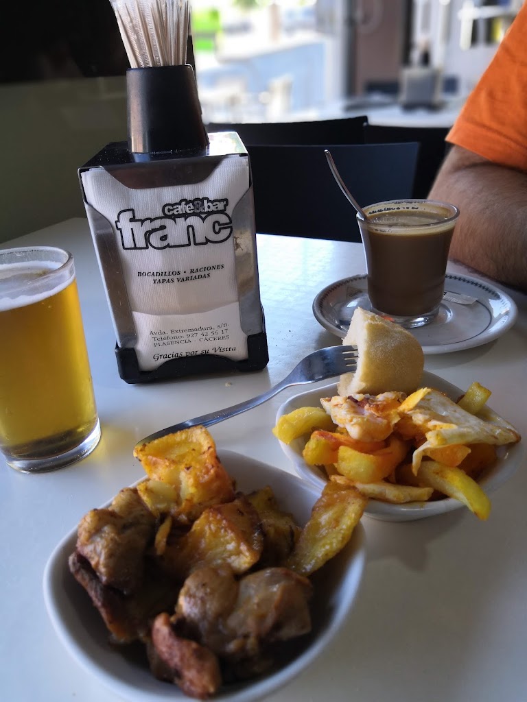 Cafe Bar Franc — Patatas bravas