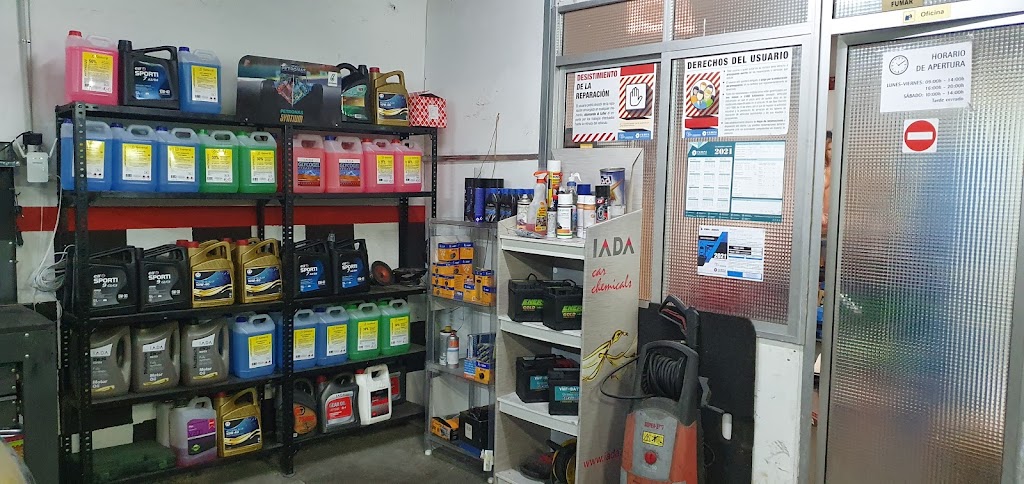 Taller Mecanico Garanticars — Interior