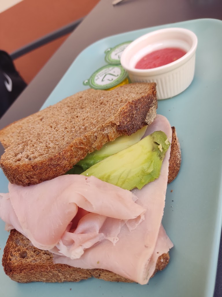 Cafe-Bar El Timon — Comida y bebida