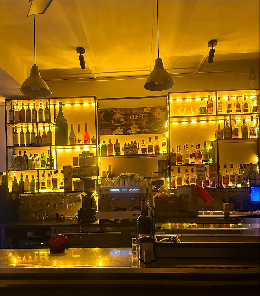 Bar Lucky cafeteria y restaurante