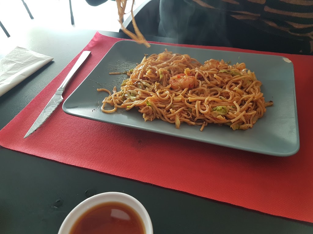 Restaurante Azuma — Fideos fritos