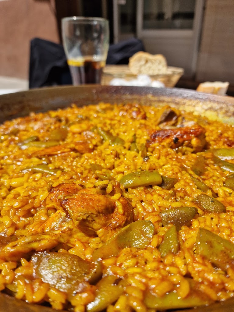 Bar Las Delicias — Paella