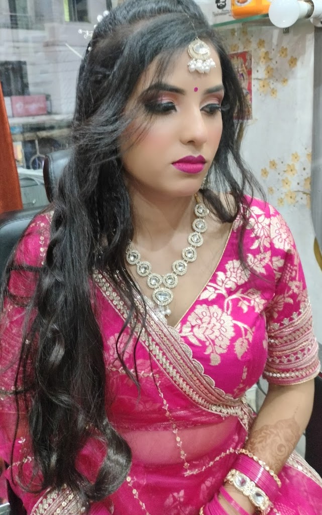 Sunshine Makeover And Salon