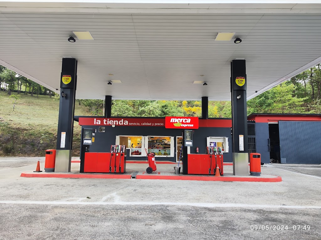 D2OIL - Fuel Up! Estacion de Servicio