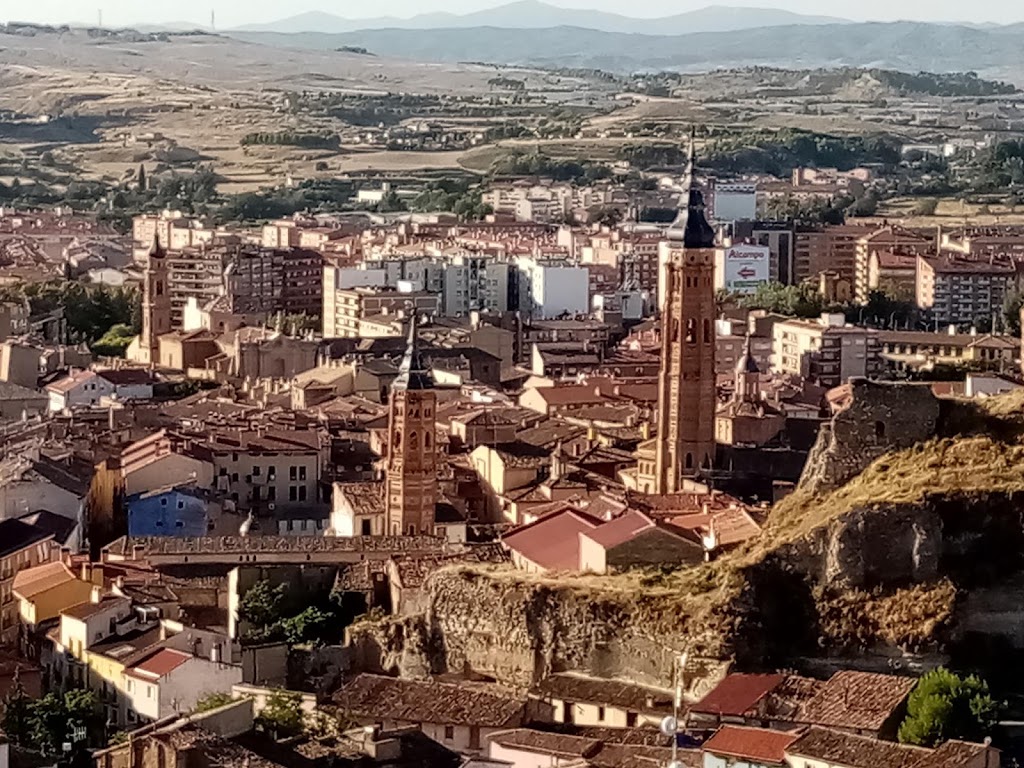 Aparcamiento Castillo de Ayub