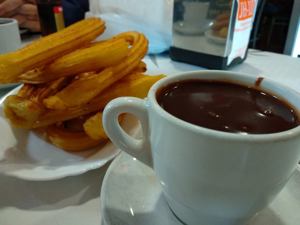 Chocolateria Cafeteria — Comida y bebida