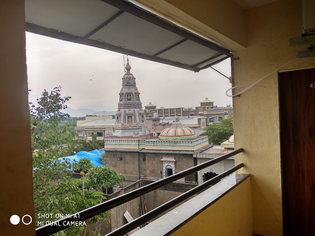 Hotel Shri Vighnahar And Lodging