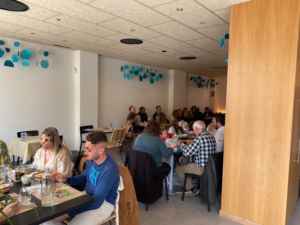 EUREKA RESTAURANT — Ambiente