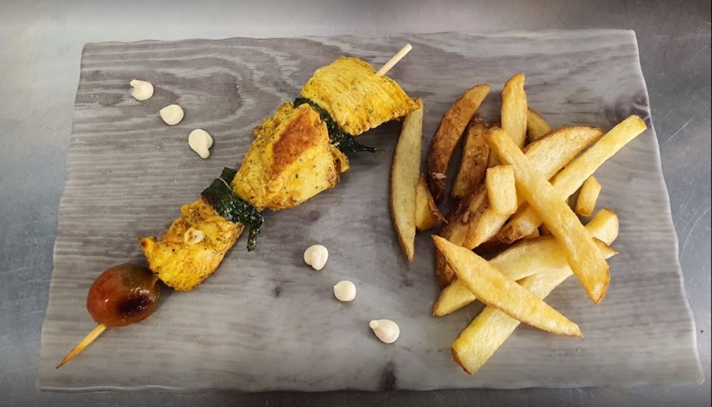 Restaurante La Casapuerta — Comida y bebida