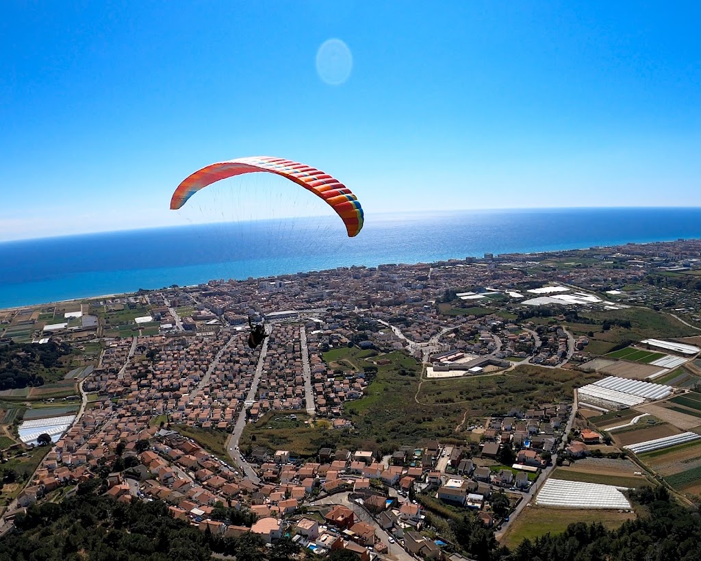 Paragliding Takeoff/ envol/ despegue parapente Pineda de Mar (South)