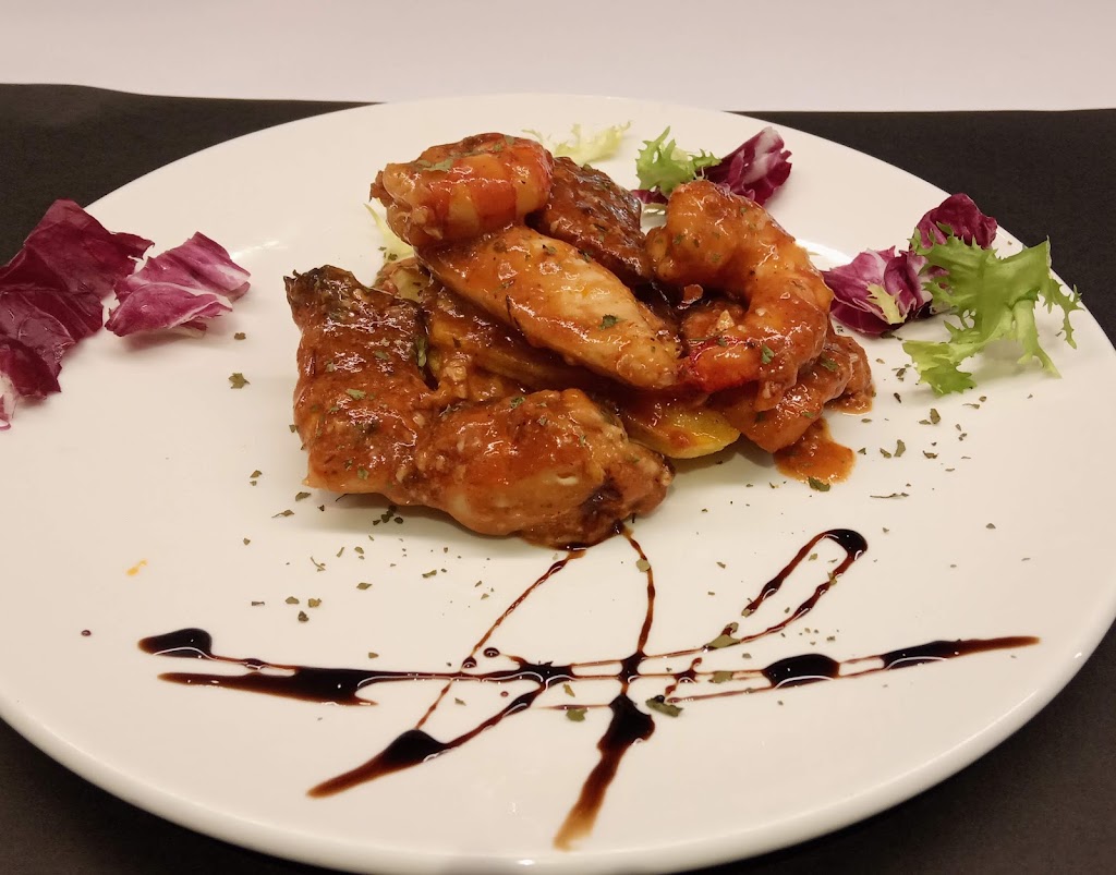 Cap i Cua - Sant Adria del Besos — Comida y bebida