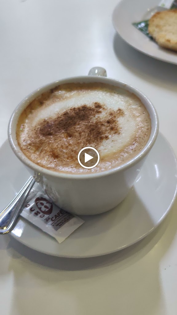 Bar Restaurante Ferrocarril — Videos