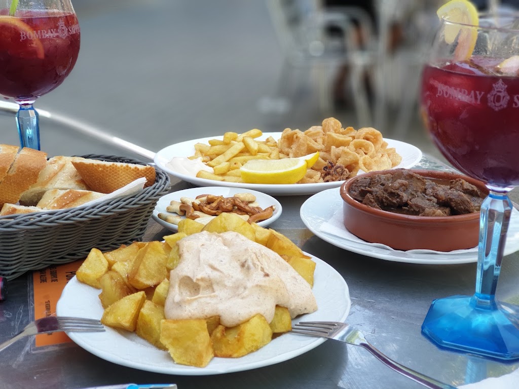 Bar Alegre — Comida y bebida