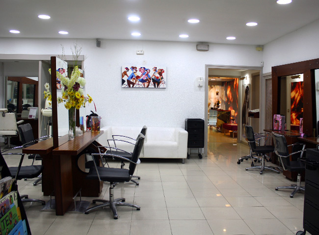 ON Vila Perruqueria — Interior