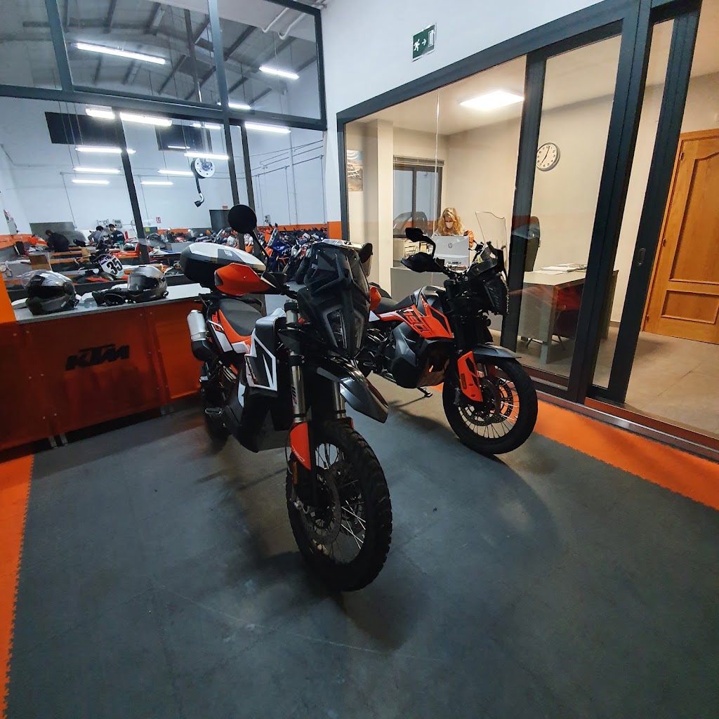 SMRacing Motorbike, S.L — Motocicleta