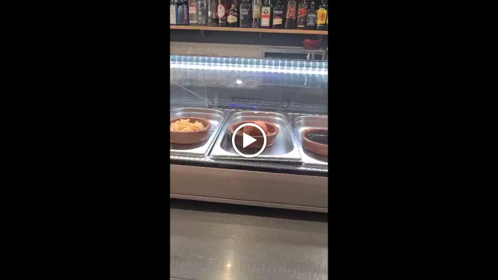 Bar Iturrama | Pinchos y comida tipica de Navarra. — Ambiente