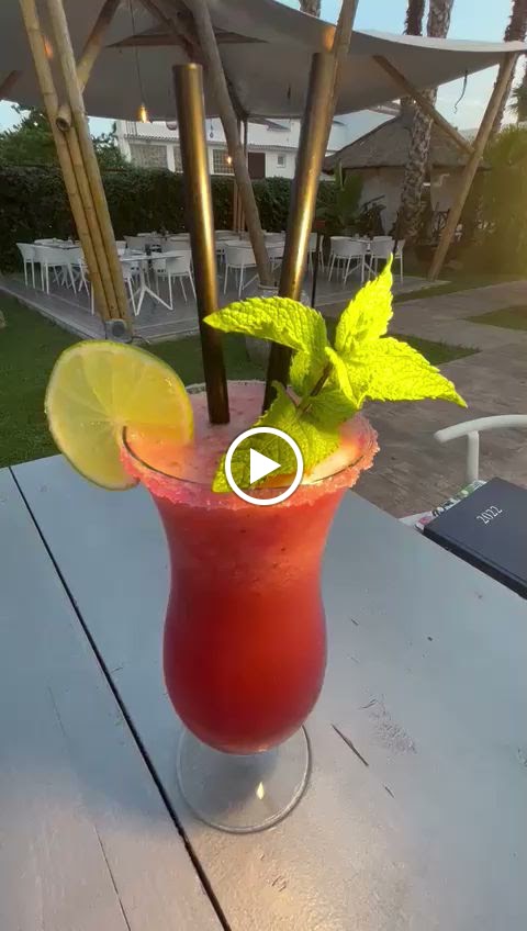 Sun&Grill Restaurante - Espacio VND — Videos