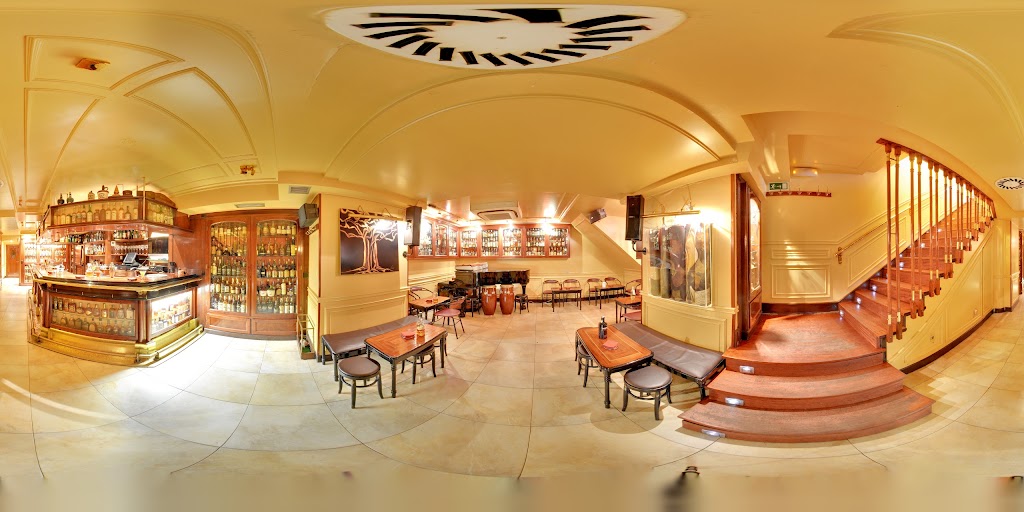 Museo del Whisky — Ambiente