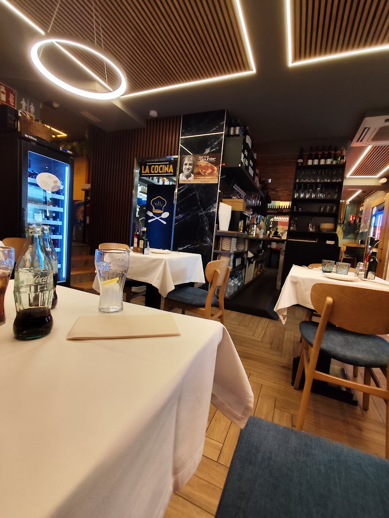 Cachelo Restaurante — Ambiente