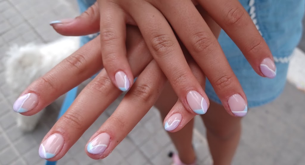 Las Manos de Cupido — Manicura
